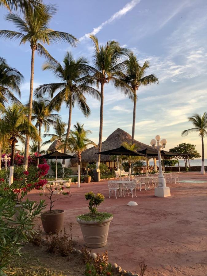 Hotel Arista Bugambilias Puerto Arista Kültér fotó